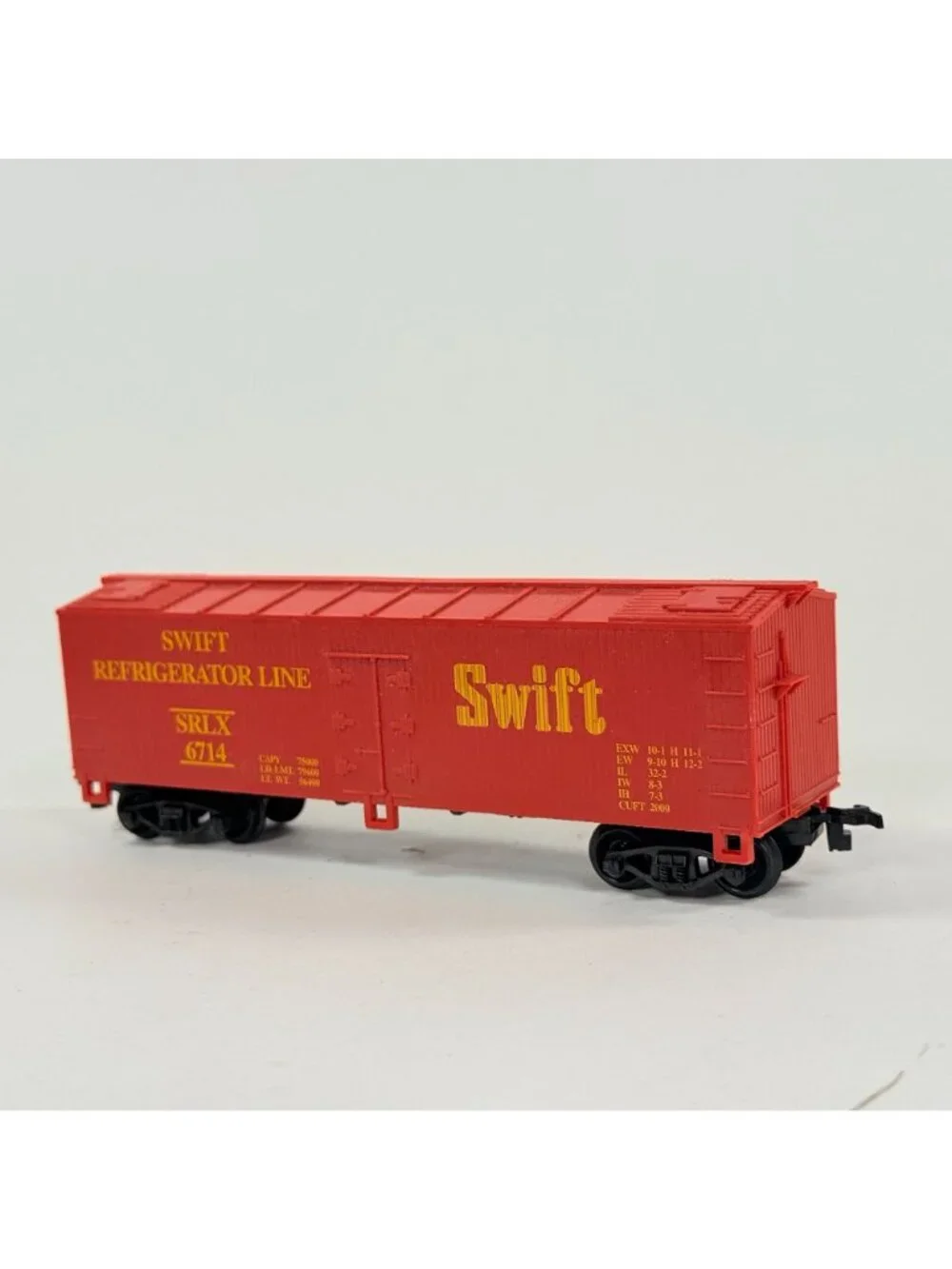 HO Scale Train Cars Lot Of 5 W Caboose C&O Hopper Clinchfield Swift & Dubuque